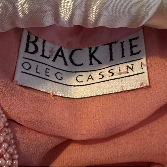 Black Tie Olga Cassini size 4 coral two piece skirt and beaded top - Picture 4 of 4